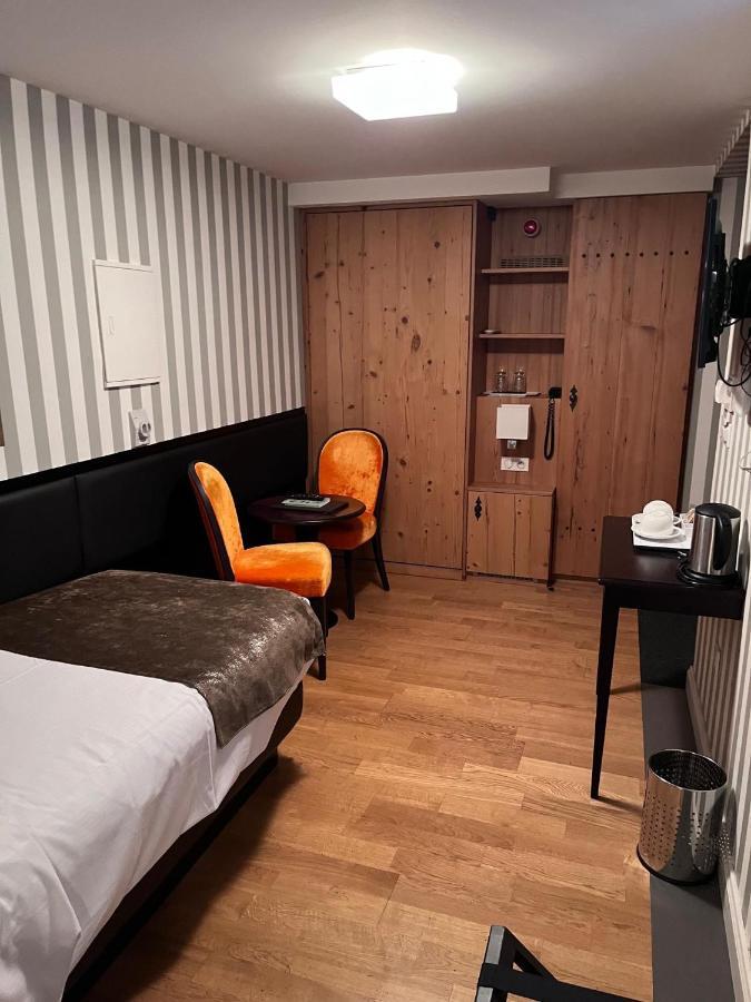 Logis Hotel Ettenheim Strasbourg Exterior photo