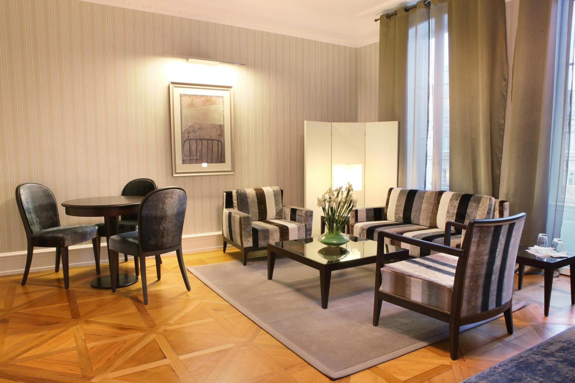 Logis Hotel Ettenheim Strasbourg Exterior photo